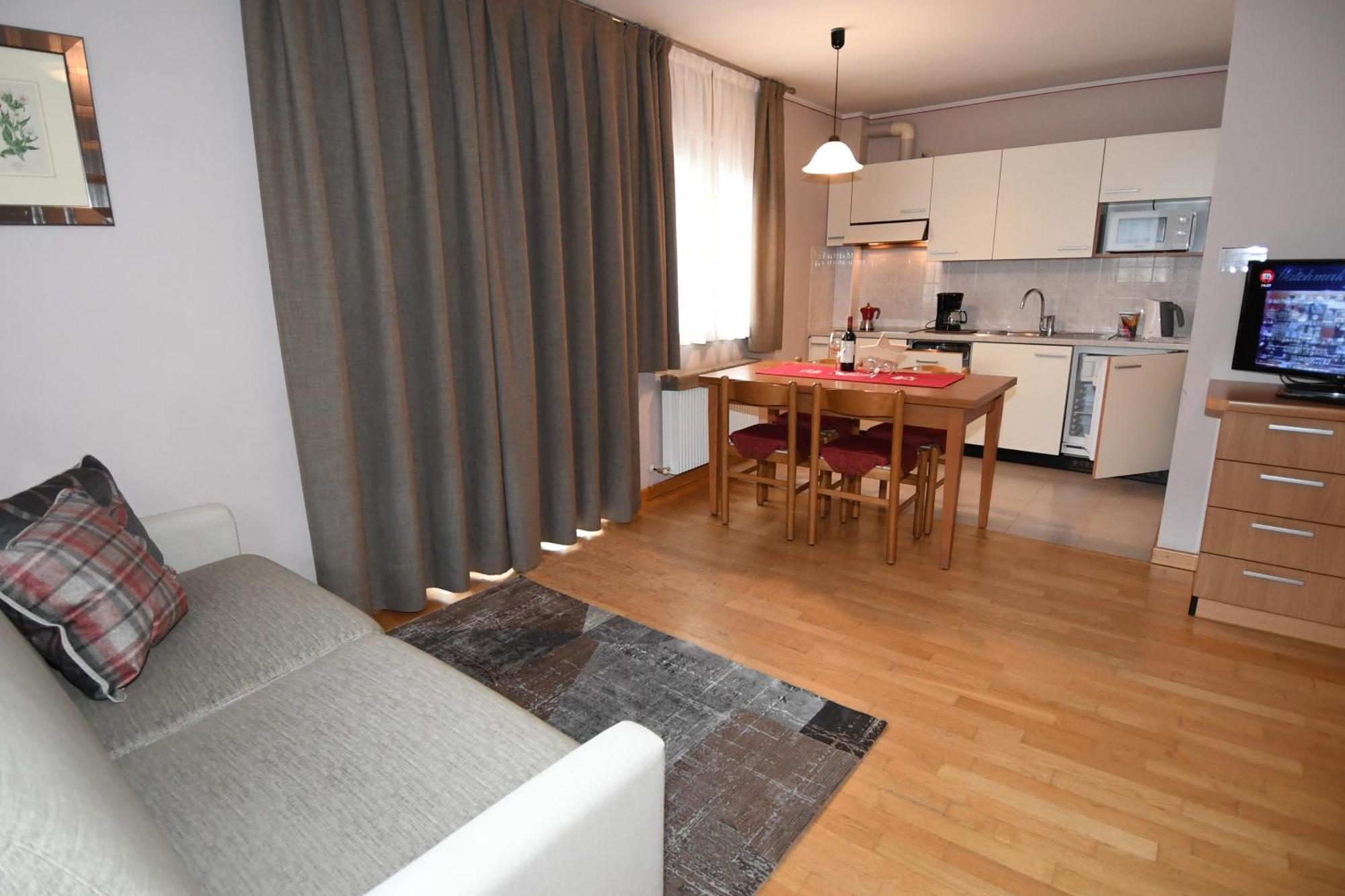 Casa Erica Apartments Livigno Bagian luar foto