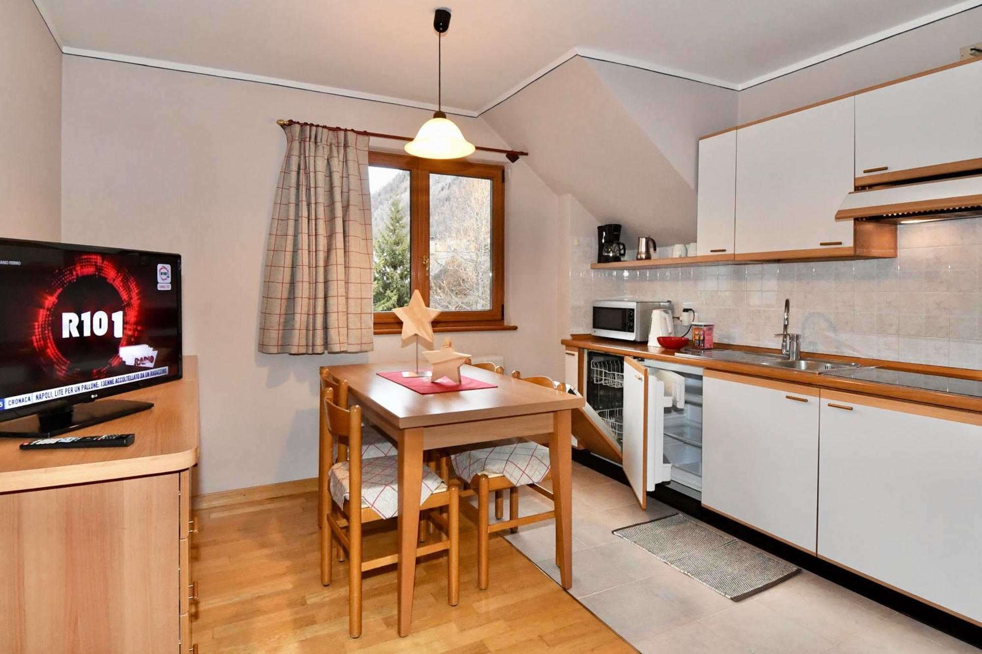 Casa Erica Apartments Livigno Bagian luar foto